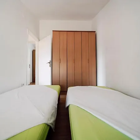Apartman Melita Apartment *