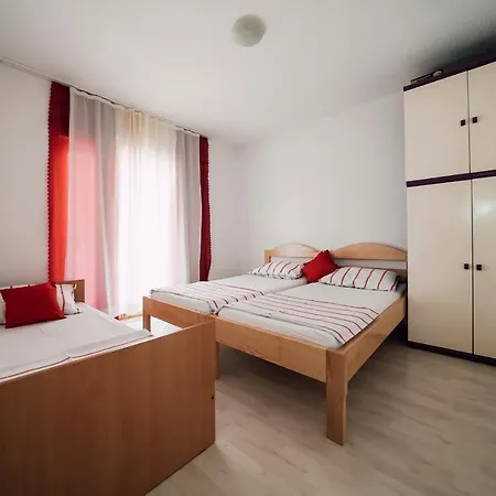 Apartment Apartman Melita *