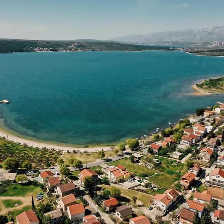 Apartman Melita Apartment *